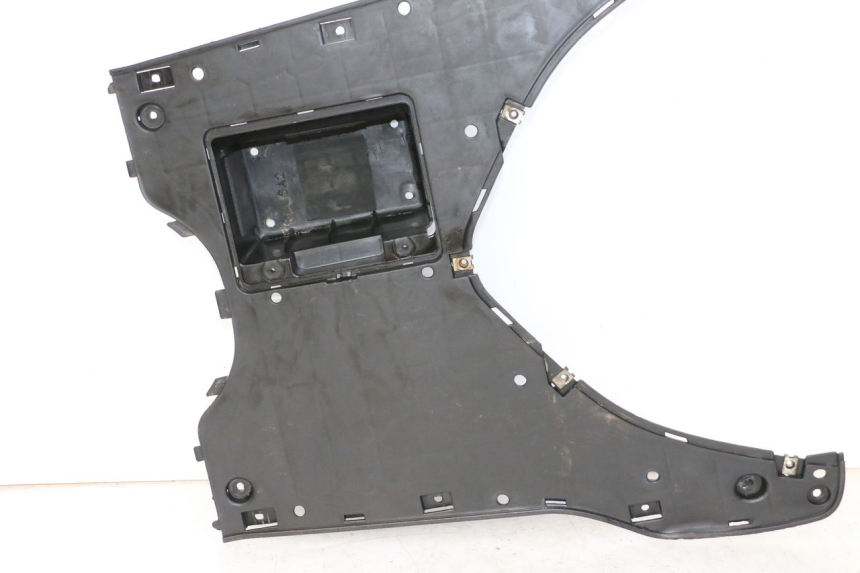 photo de TRITTBRETT VERKLEIDUNG DAELIM HISTORY 125 (2001 - 2002)