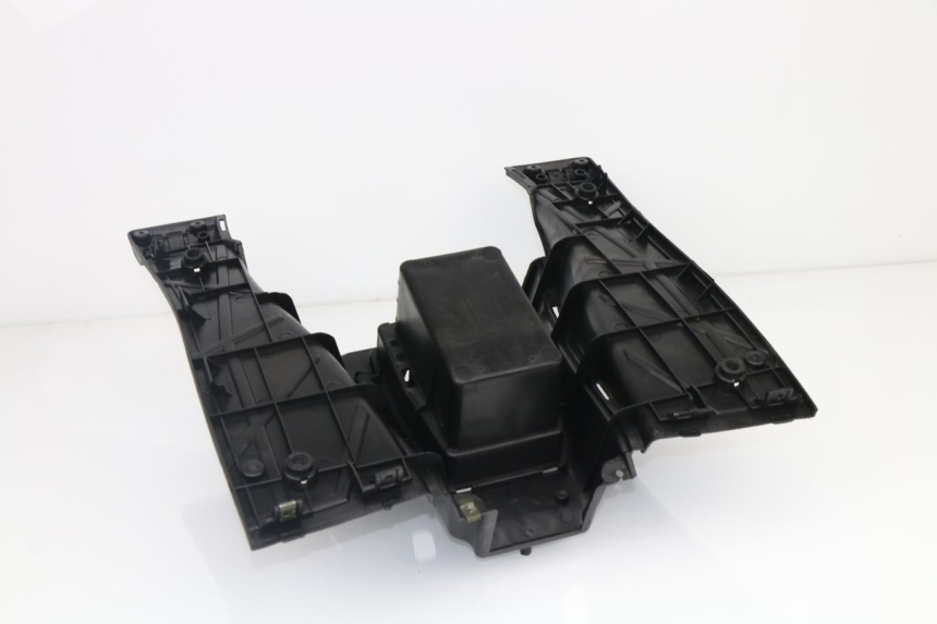photo de TRITTBRETT VERKLEIDUNG ZNEN JET R 50 (2012 - 2018)