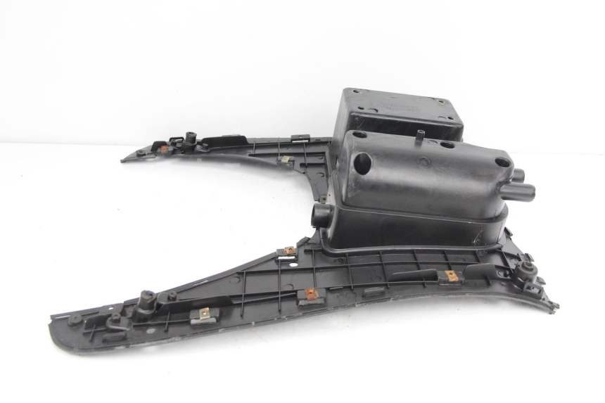 photo de TRITTBRETT VERKLEIDUNG JMSTAR CJ12M 125 (2005 - 2007)