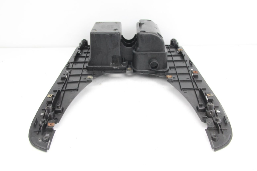 photo de TRITTBRETT VERKLEIDUNG JMSTAR CJ12M 125 (2005 - 2007)