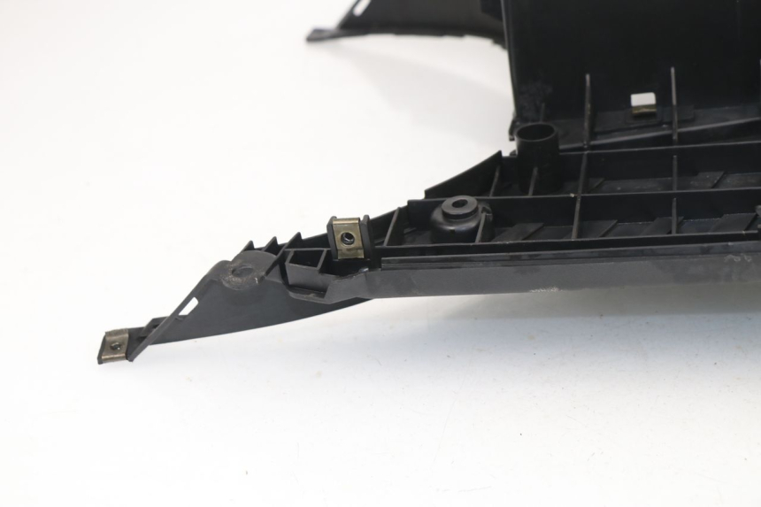 photo de TRITTBRETT VERKLEIDUNG KEEWAY OUTLOOK 125 (2007 - 2013)