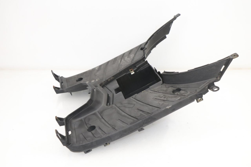 photo de TRITTBRETT VERKLEIDUNG KEEWAY OUTLOOK 125 (2007 - 2013)