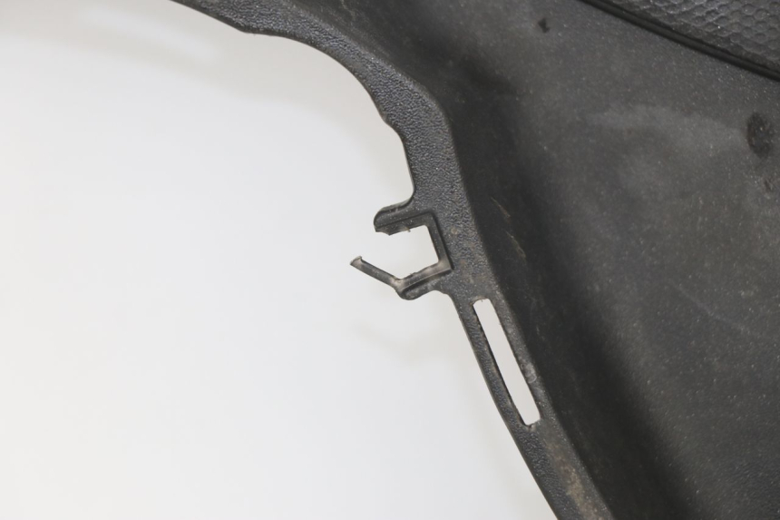 photo de TRITTBRETT VERKLEIDUNG PIAGGIO LIBERTY 4T 50 (2009 - 2015)