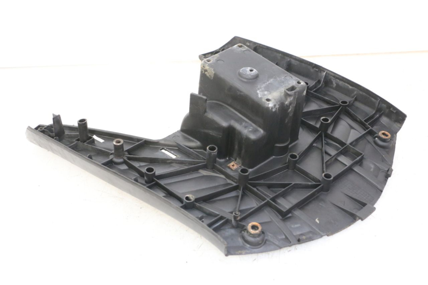 photo de TRITTBRETT VERKLEIDUNG MBK BOOSTER NEXT GENERATION 50 (1995 - 1998)