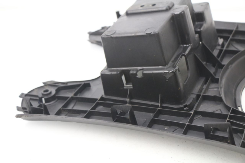 photo de TRITTBRETT VERKLEIDUNG JM MOTORS MILANO 50 (2014 - 2019)