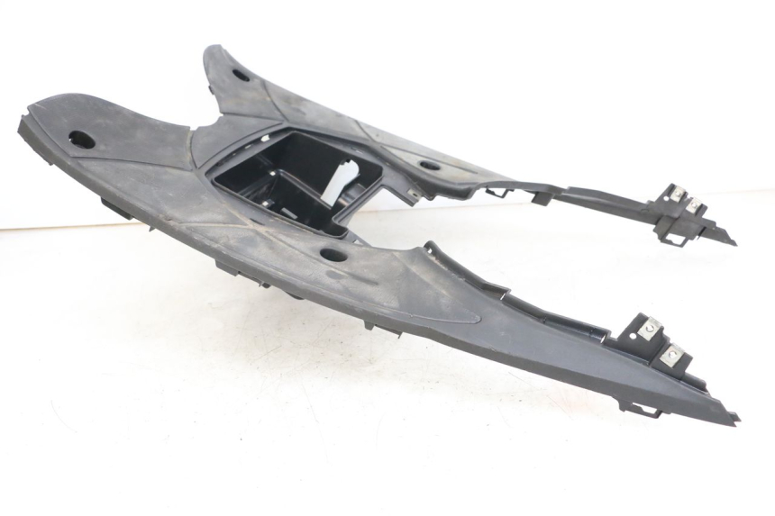 photo de TRITTBRETT VERKLEIDUNG SYM MIO 50 (2005 - 2010)