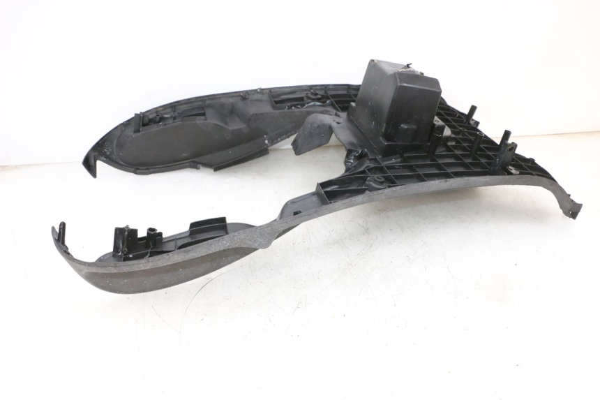 photo de TRITTBRETT VERKLEIDUNG YAMAHA NEO'S NEOS 2T 50 (1998 - 2007) - Gesamtansicht des Produkts