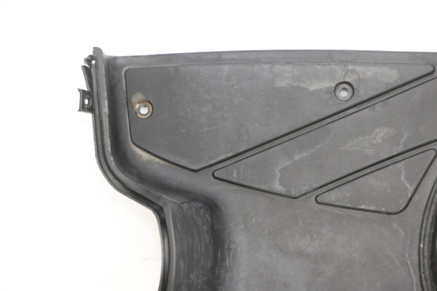 photo de TRITTBRETT VERKLEIDUNG PIAGGIO NEW TYPHOON 50 (2018 - 2021) - Charakteristische Merkmale