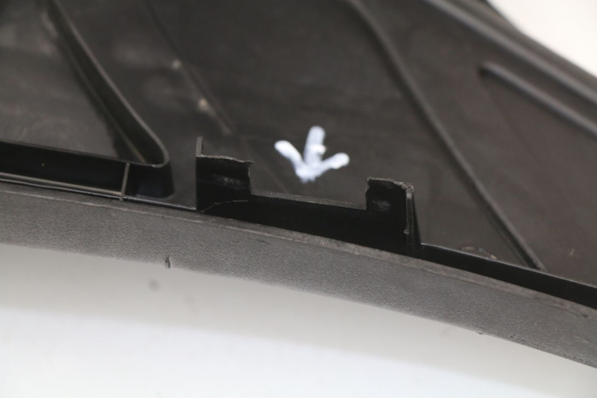 photo de TRITTBRETT VERKLEIDUNG PEUGEOT ELYSEO 50 (1998 - 2001)