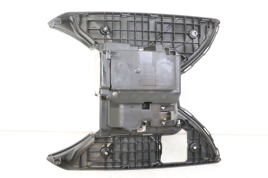 photo de TRITTBRETT VERKLEIDUNG HONDA SH i 300 (2015 - 2020)