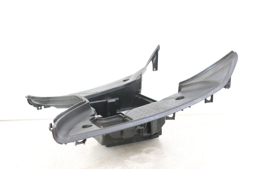 photo de TRITTBRETT VERKLEIDUNG HONDA SH i 300 (2015 - 2020)