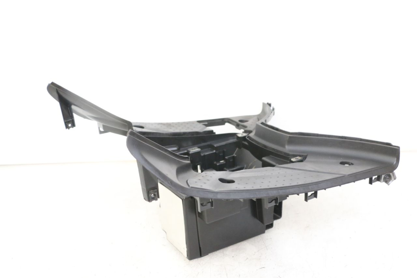 photo de TRITTBRETT VERKLEIDUNG HONDA SH i 300 (2015 - 2020)