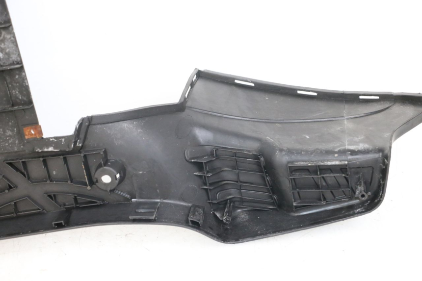 photo de TRITTBRETT VERKLEIDUNG SYM ORBIT 50 (2008 - 2010)