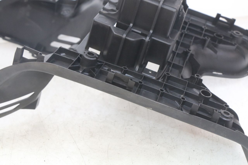 photo de FUßRASTE SYM SYMPHONY 125 (2009 - 2015)