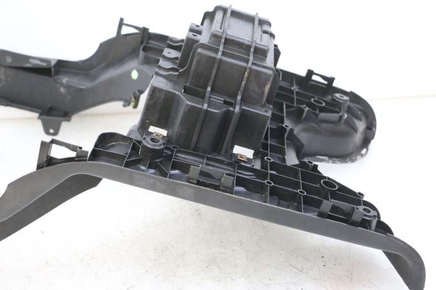 photo de TRITTBRETT VERKLEIDUNG PEUGEOT TWEET 4T 50 (2018 - 2020)