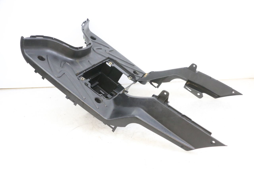 photo de TRITTBRETT VERKLEIDUNG PEUGEOT TWEET PRO EFI 4T 50 (2021 - 2022)