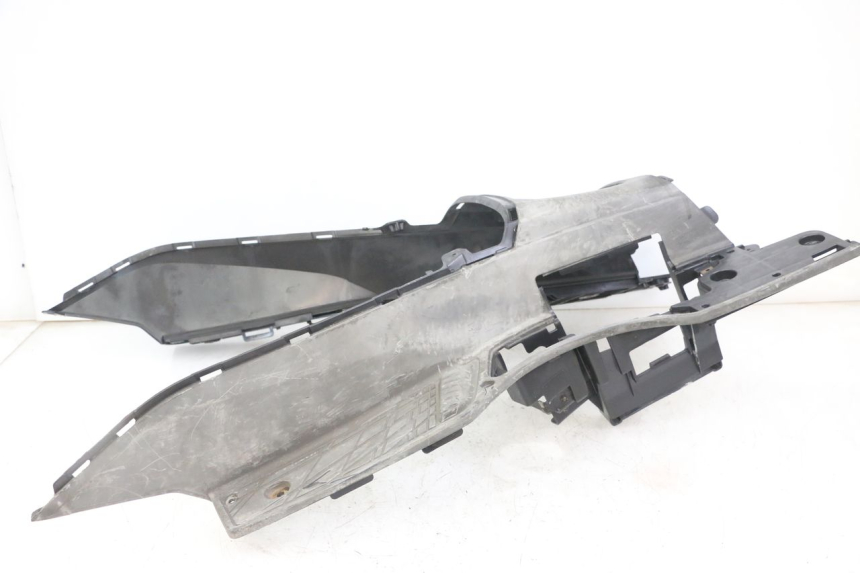 photo de TRITTBRETT VERKLEIDUNG SUZUKI UH BURGMAN 125 (2002 - 2006)