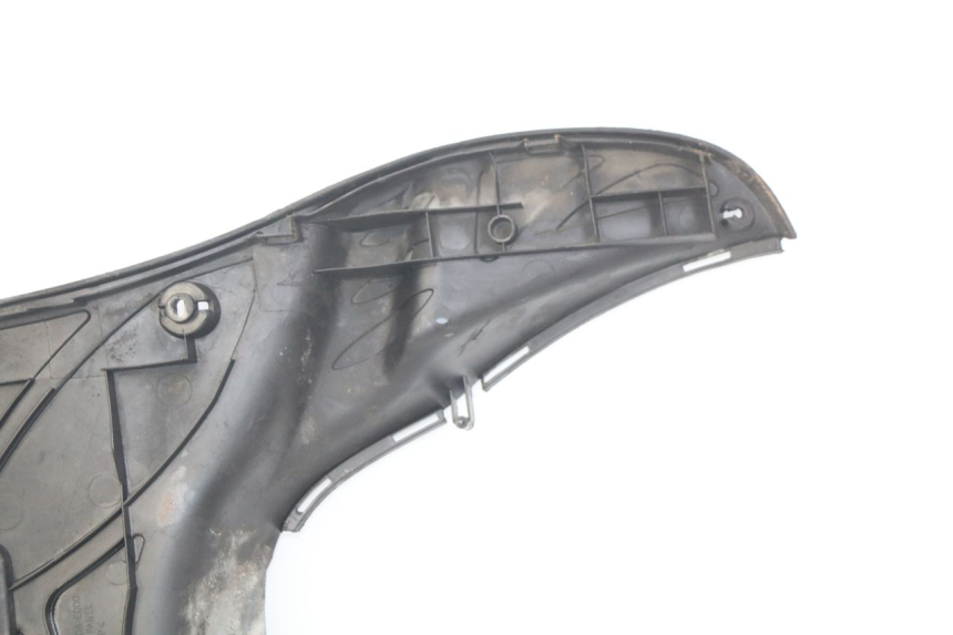 photo de FUßRASTE KYMCO VITALITY 2T 50 (2004 - 2010) - Oberflächenzustand und Material