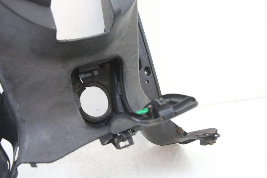 photo de FUßRASTE YAMAHA XMAX X-MAX 125 (2006 - 2009)