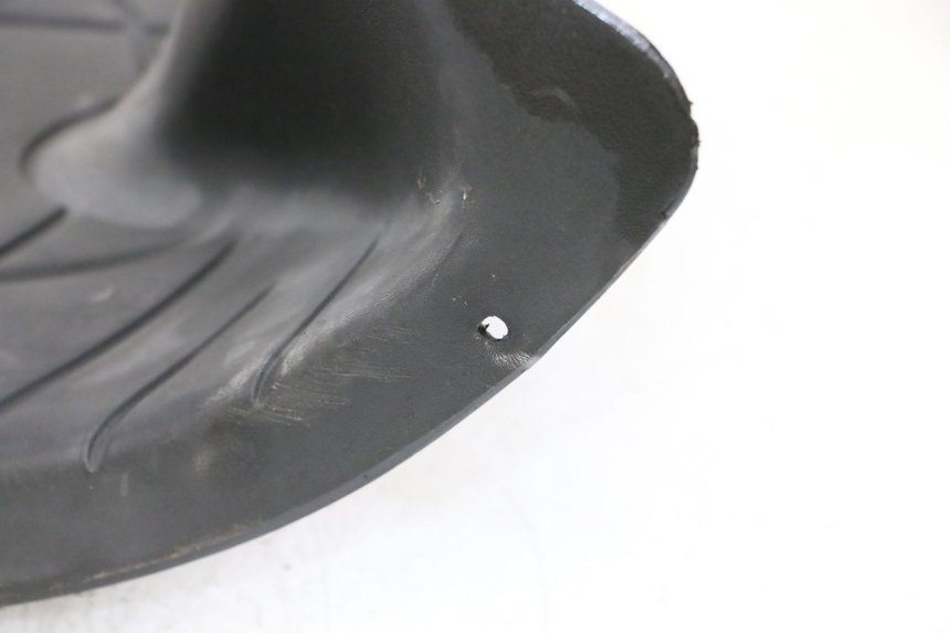 photo de FUßRASTE PIAGGIO ZIP 2T 50 (2009 - 2019) - Oberflächenzustand und Material