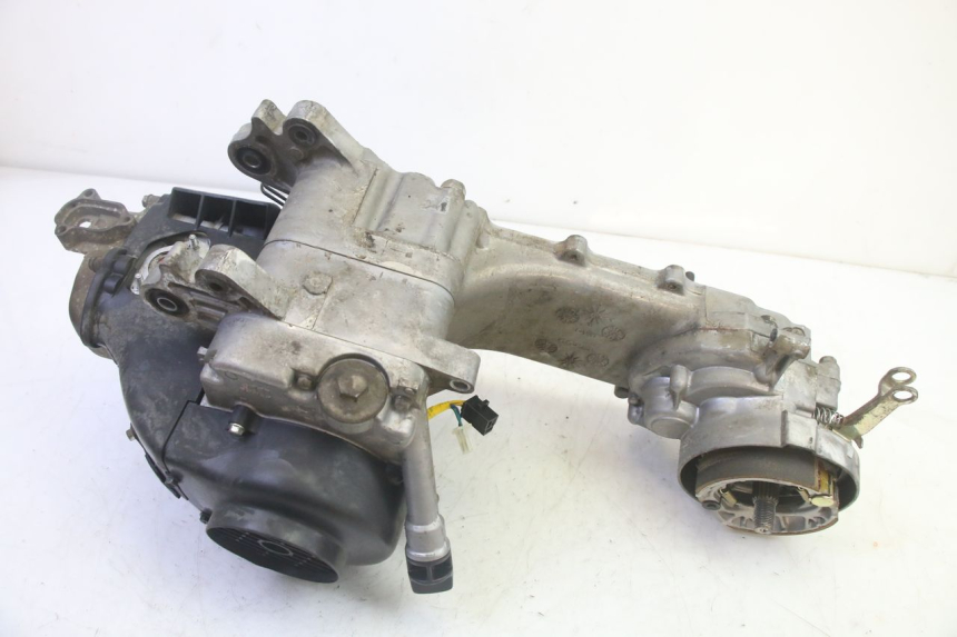 photo de MOTOR KYMCO AGILITY 4T 50 (2018 - 2022) - Zoom auf Komponenten