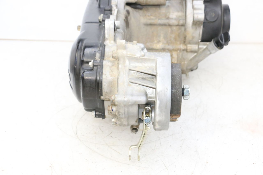 photo de MOTOR KYMCO AGILITY 4T 50 (2018 - 2022) - Details der Befestigungspunkte