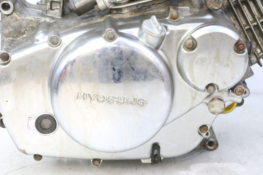photo de MOTOR HYOSUNG GV AQUILA 125 (2000 - 2004)
