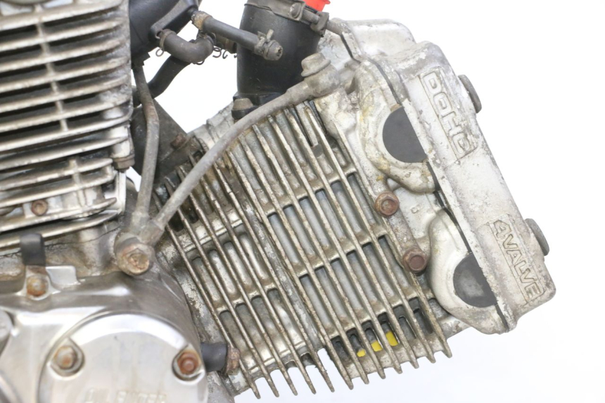 photo de MOTOR HYOSUNG GV AQUILA 125 (2000 - 2004)