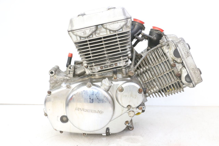 photo de MOTOR HYOSUNG GV AQUILA 125 (2000 - 2004)