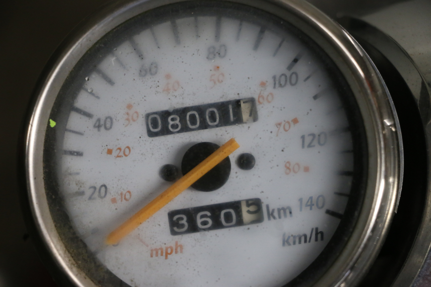 photo de MOTOR HYOSUNG GV AQUILA 125 (2000 - 2004)