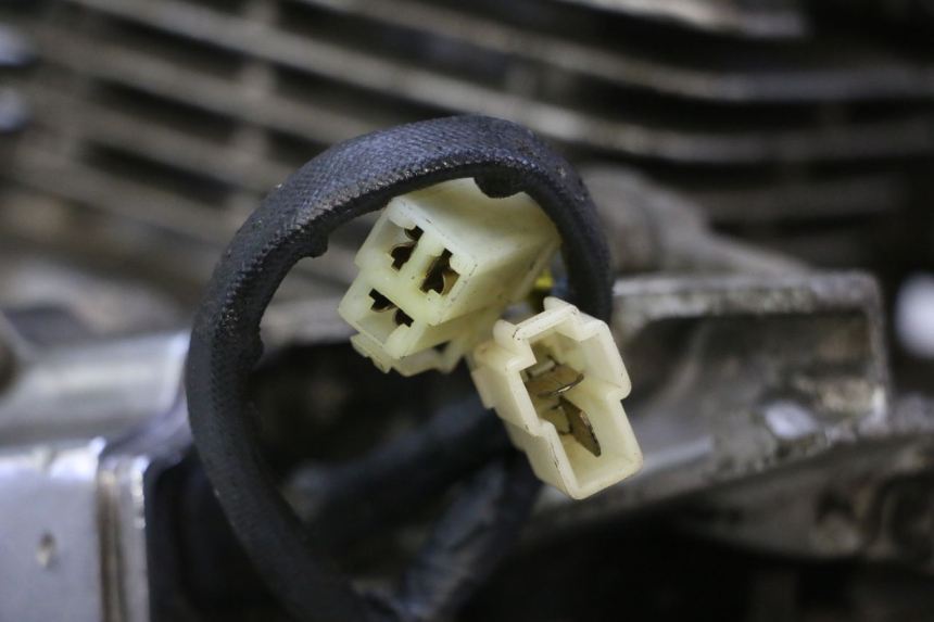 photo de MOTOR HYOSUNG GV AQUILA 125 (2000 - 2004)