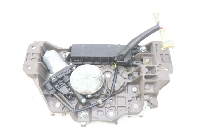 photo de MOTORHAUBE YAMAHA FJR ABS 1300 (2006 - 2012)