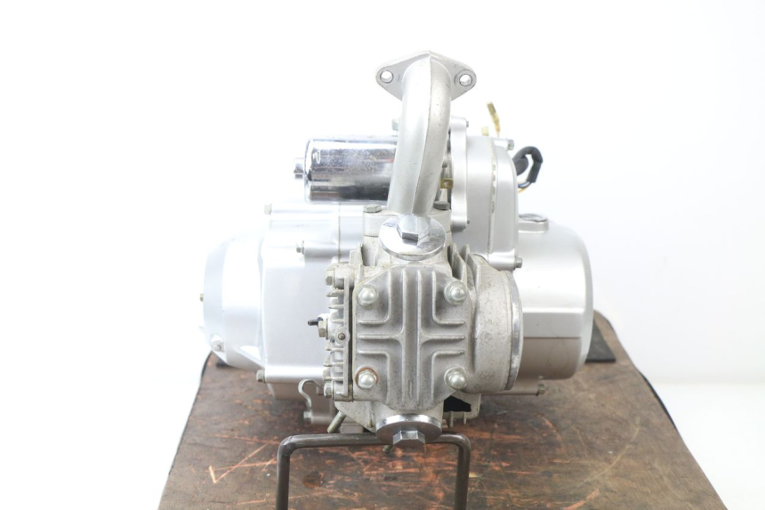 photo de MOTOR CHINESE QUAD ENFANT ATV PUMA 50 - Alternative Perspektive