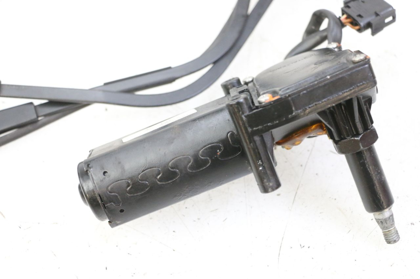 photo de WINDSCREEN WISCHERMOTOR BMW C1 125 (2000 - 2003)