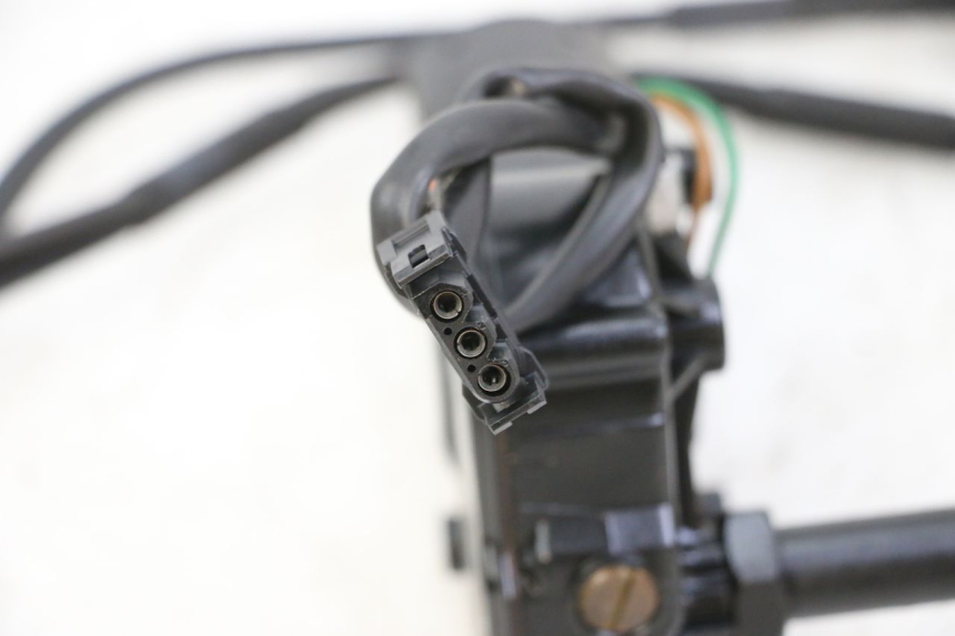 photo de WINDSCREEN WISCHERMOTOR BMW C1 125 (2000 - 2003)