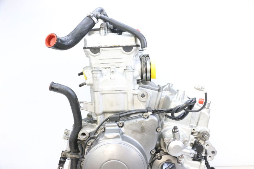 photo de MOTOR YAMAHA FJR ABS 1300 (2006 - 2012) - Fokus auf die Struktur