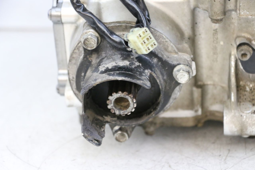 photo de MOTOR YAMAHA FJR ABS 1300 (2006 - 2012) - Profilansicht des Ersatzteils