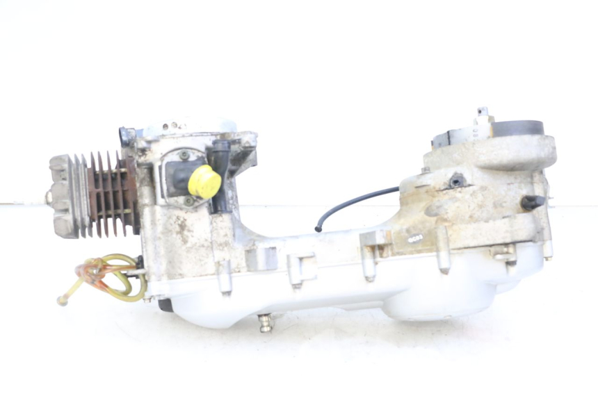 photo de MOTOR PIAGGIO FLY 2T 50 (2004 - 2017)