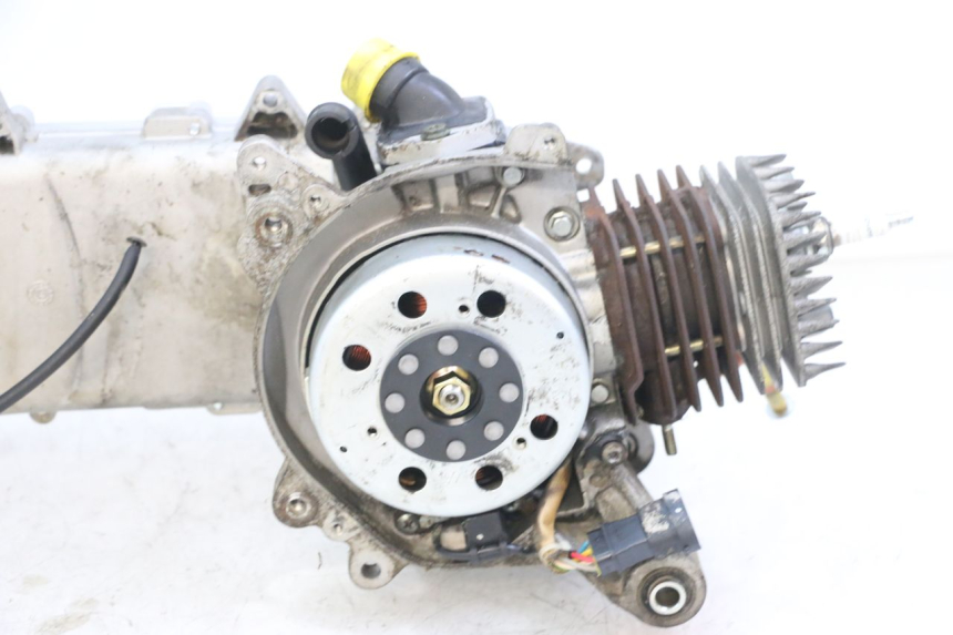 photo de MOTOR PIAGGIO FLY 2T 50 (2004 - 2017)