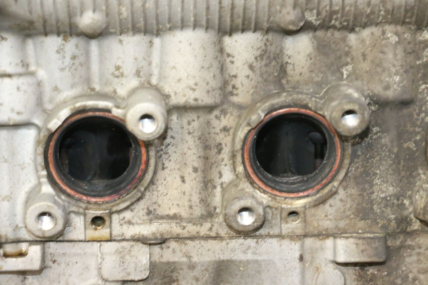 photo de MOTOR SUZUKI GSXR GSX-R 1000 (2003 - 2004) - Zoom auf Gebrauchszustand