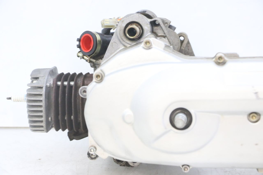 photo de MOTOR YAMAHA JOG R 50 (2004 - 2014)