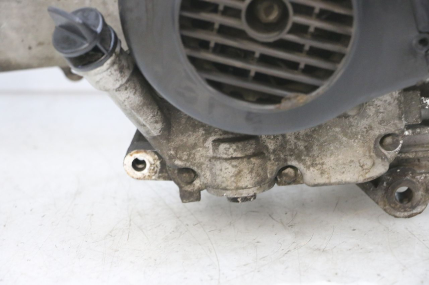 photo de MOTOR PEUGEOT KISBEE 4T 50 (2010 - 2017) - Hochauflösende Nahaufnahme