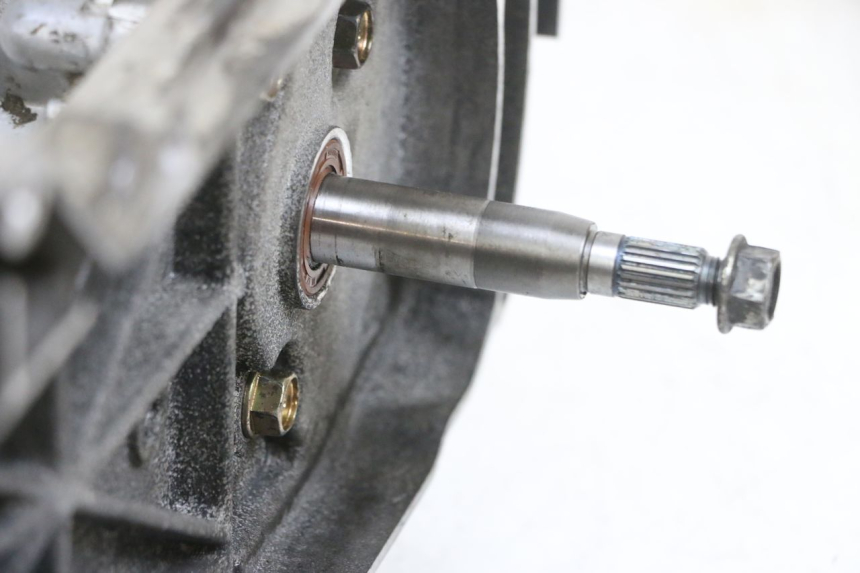 photo de MOTOR PEUGEOT KISBEE 4T 50 (2010 - 2017) - Alternativer Blickwinkel