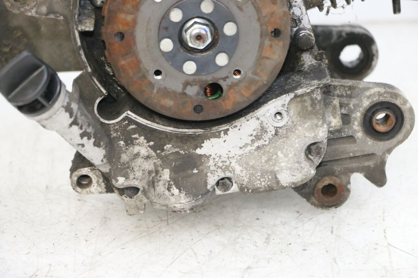 photo de MOTOR PEUGEOT KISBEE 4T 50 (2018 - 2022) - Zoom auf Komponenten