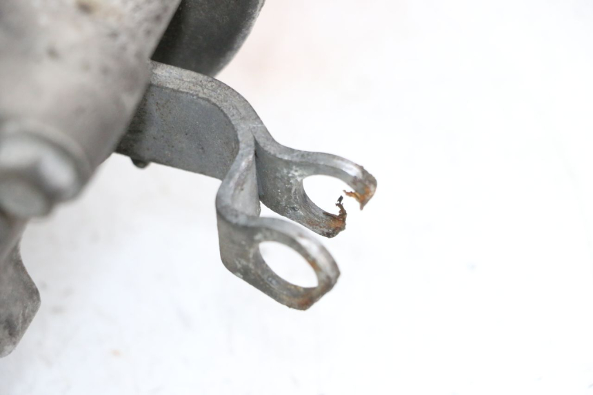 photo de MOTOR PEUGEOT KISBEE 4T 50 (2018 - 2022) - Details der Befestigungspunkte