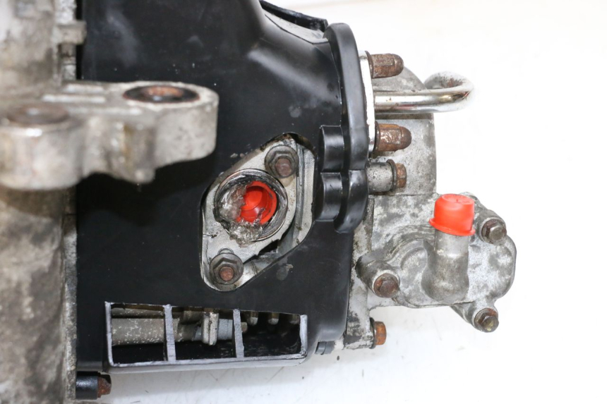 photo de MOTOR PEUGEOT KISBEE 4T 50 (2010 - 2017) - Zoom auf Gebrauchszustand