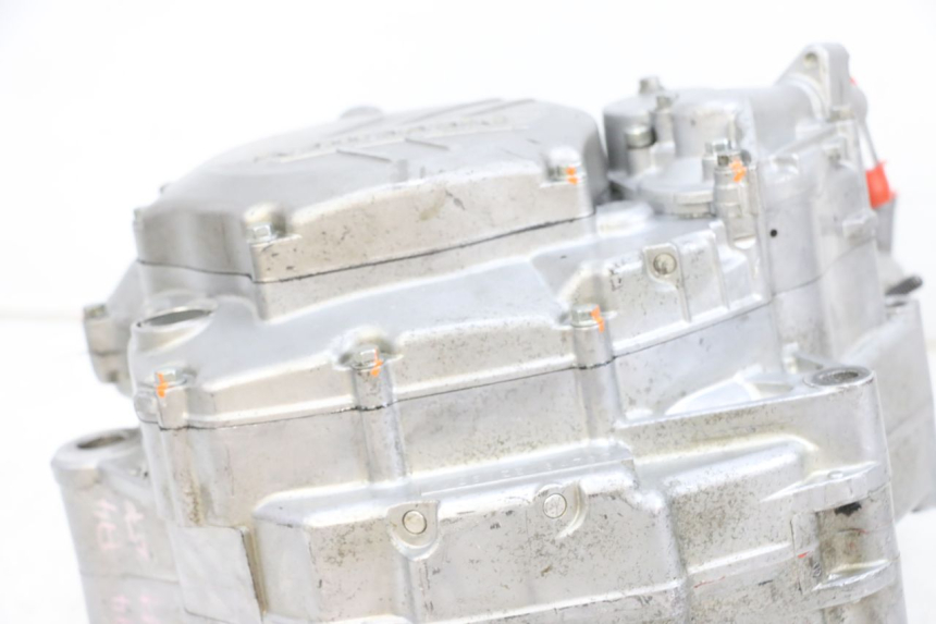 photo de MOTOR KAWASAKI KXF KX-F 250 (2017 - 2019) - Details der Befestigungspunkte