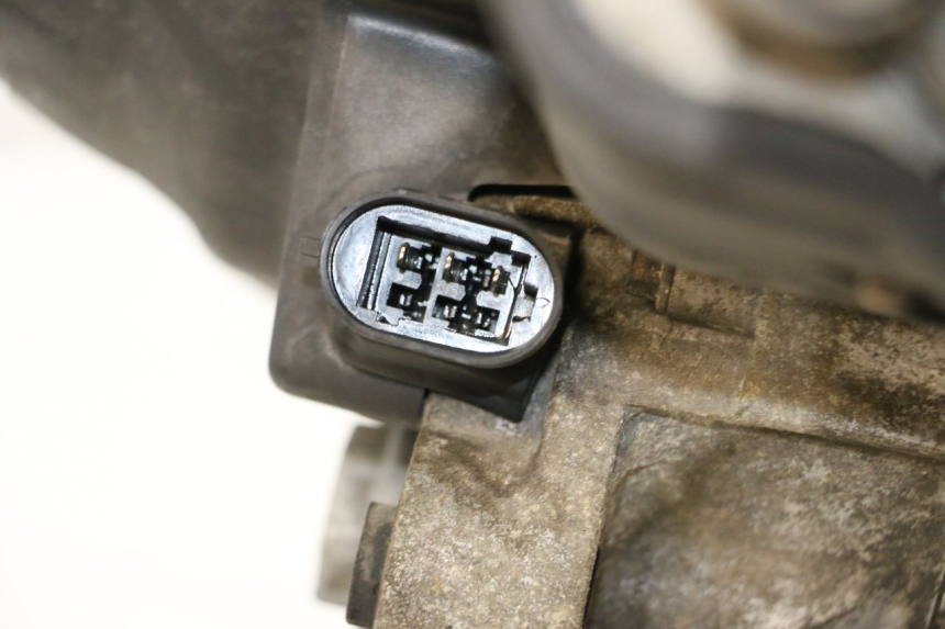 photo de MOTOR PIAGGIO LXV 4T 50 (2009 - 2013)