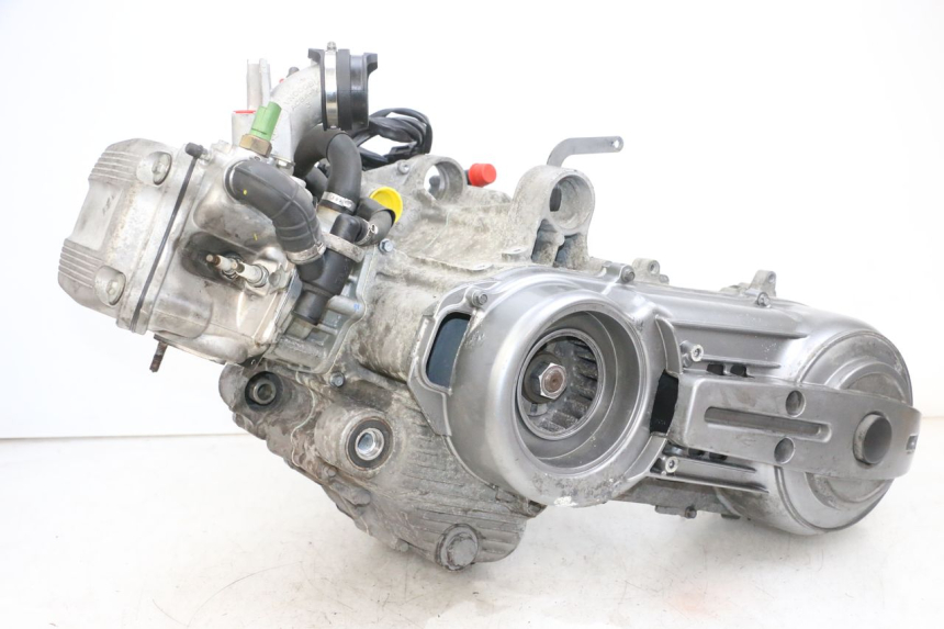 photo de MOTOR PIAGGIO MP3 500 (2016 - 2018) - Details der Befestigungspunkte