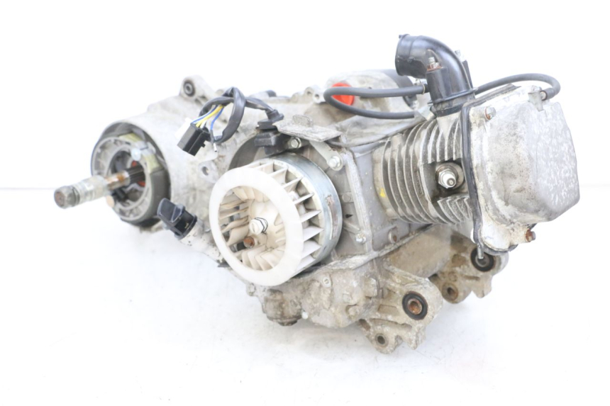 photo de MOTOR JM MOTORS OLDIES GT 4T 50 (2018 - 2025) - Hochauflösende Nahaufnahme